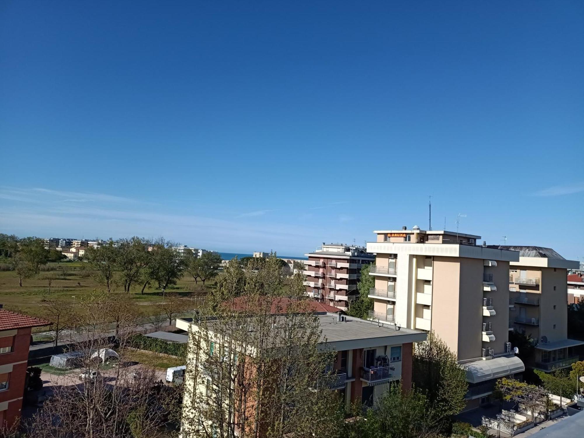 Hotel Sara Cesenatico Exterior foto