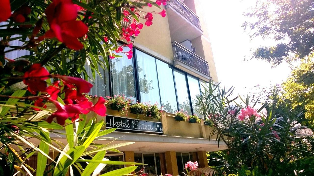 Hotel Sara Cesenatico Exterior foto